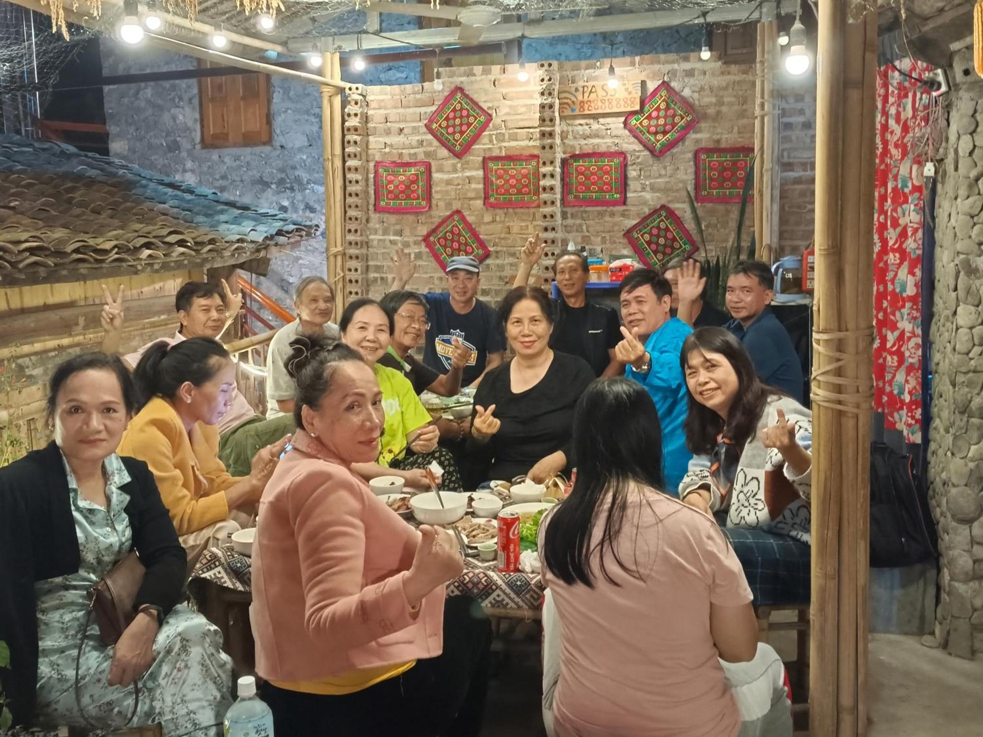 Quang Thuan Ban Gioc Homestay Cao Bang Exteriör bild